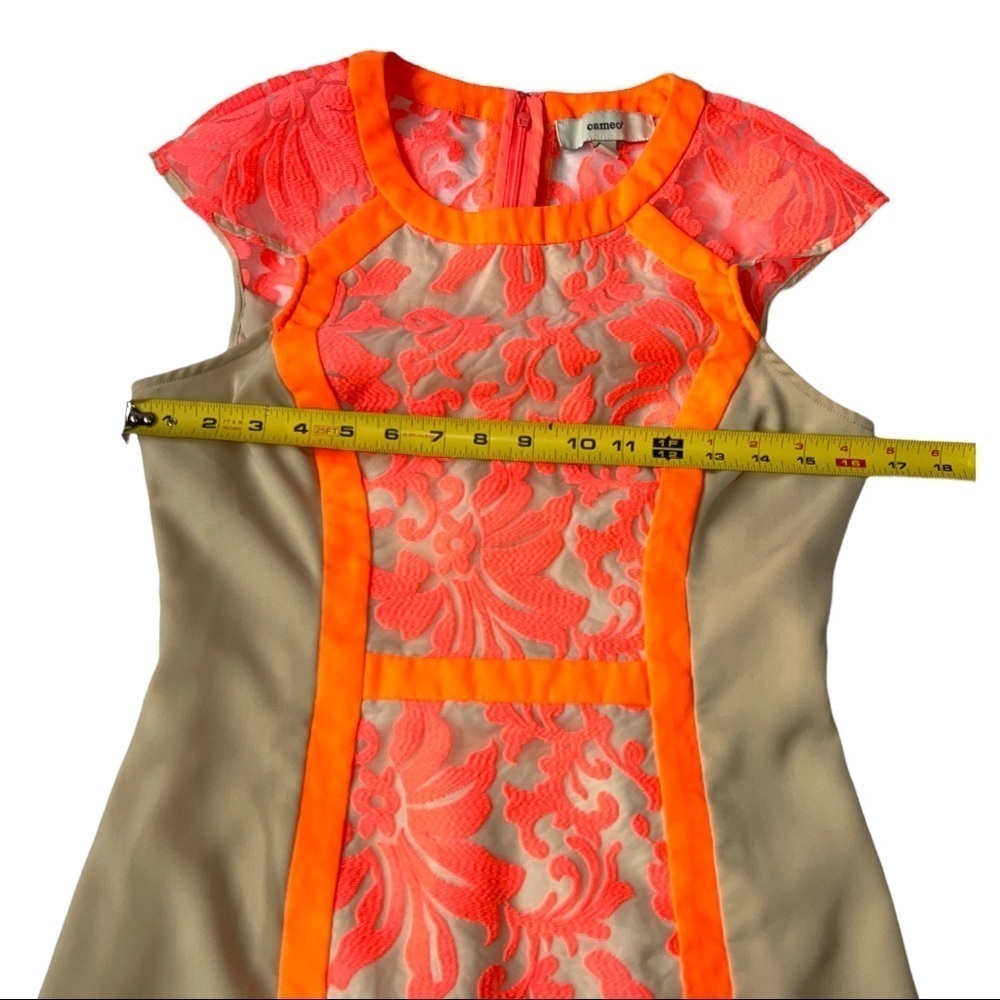CAMEO WOMEN’S NEON PINK ORANGE EMBROIDERED DRESS SIZE M - Picture 11 of 13